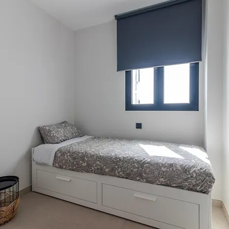 شقة Flatguest Urban Haven *