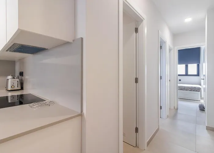 Flatguest Urban Haven Апартаменти *